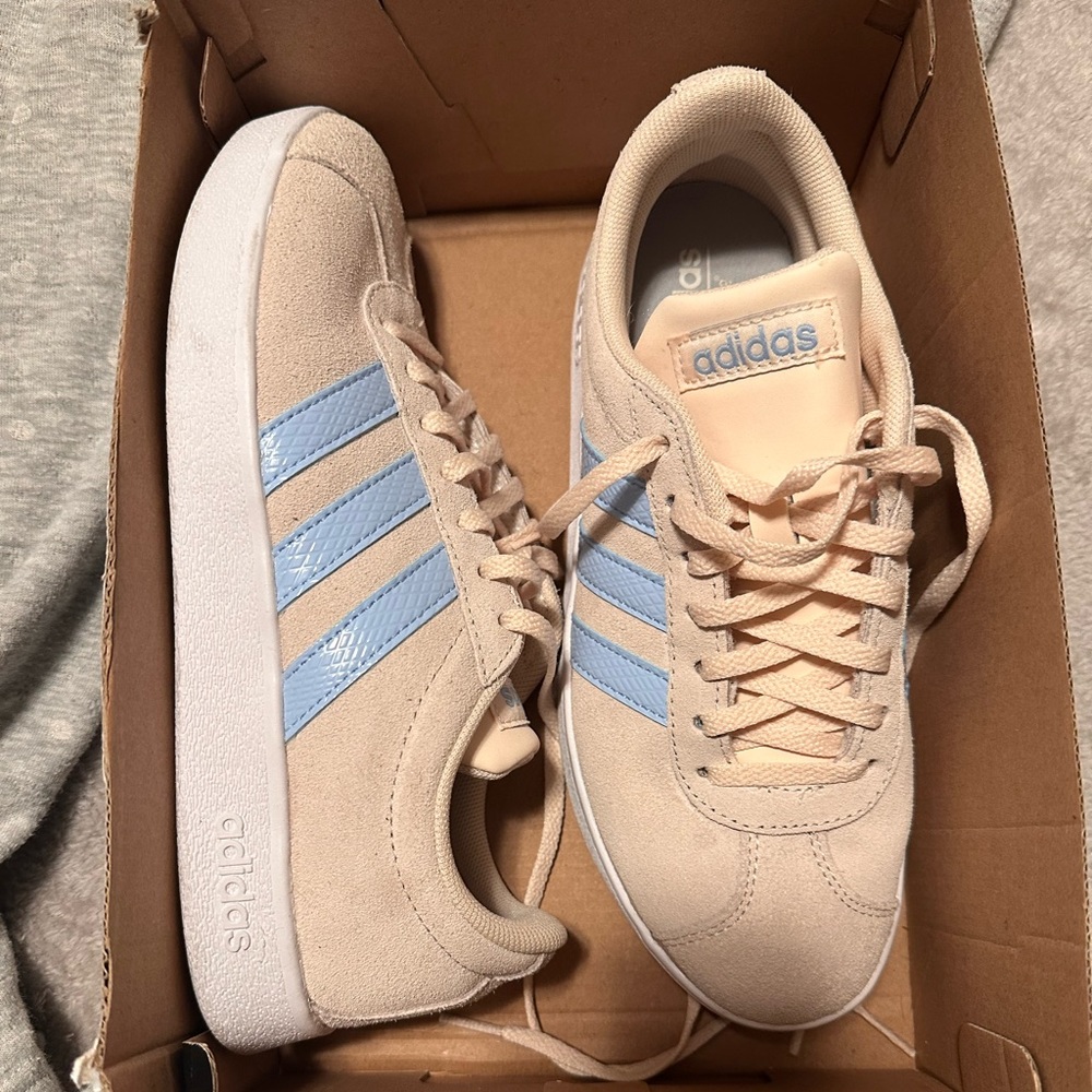 VL COURT 2.0 adidas